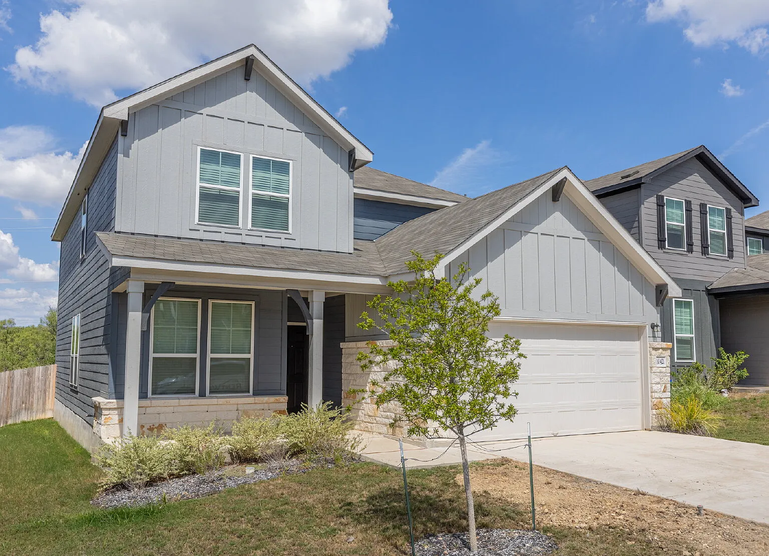 4 bed, 3.0 bath, 2595 sqft, $2,000 — Photo 3