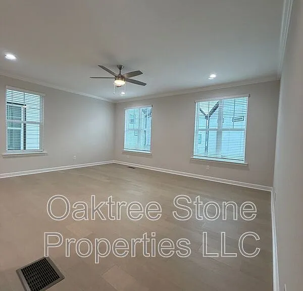 1973 Hollywood Rd NW #NW — Photo 13