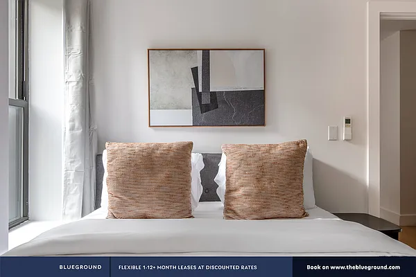 Rented by The Blueground | media 8