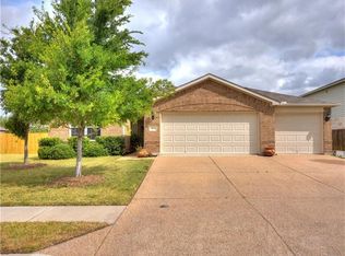 412 Hummingbird Ln, Leander, TX 78641
