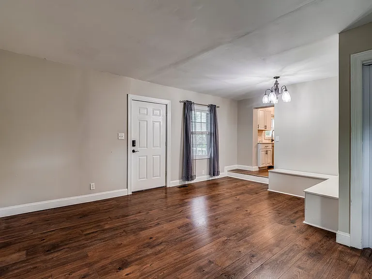 2320 Beechmont Ave #1 — Photo 17