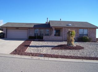 516 Longwood Loop NE, Rio Rancho, NM 87124
