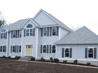 26 Flagg Rd, Westford, MA 01886