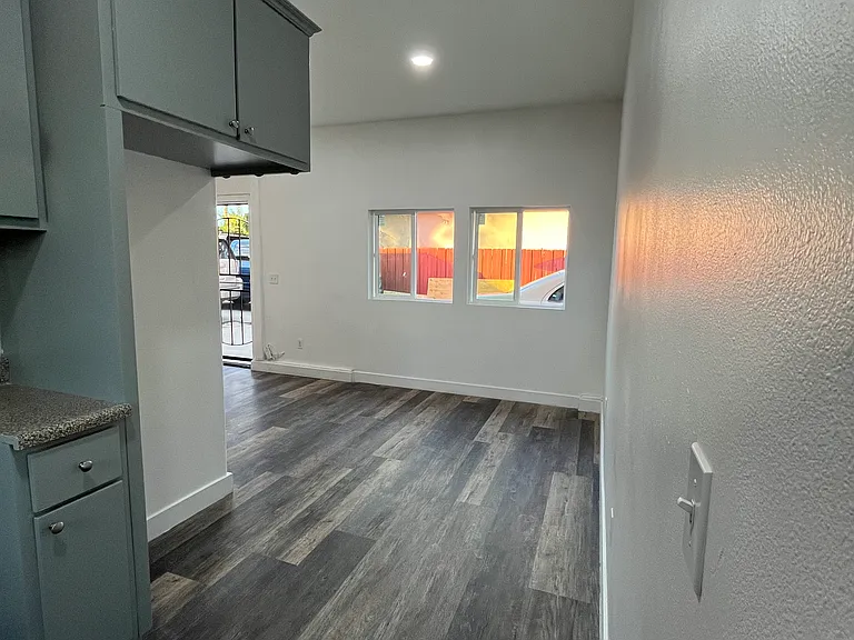 11819 Nevada Ave #A — Photo 8