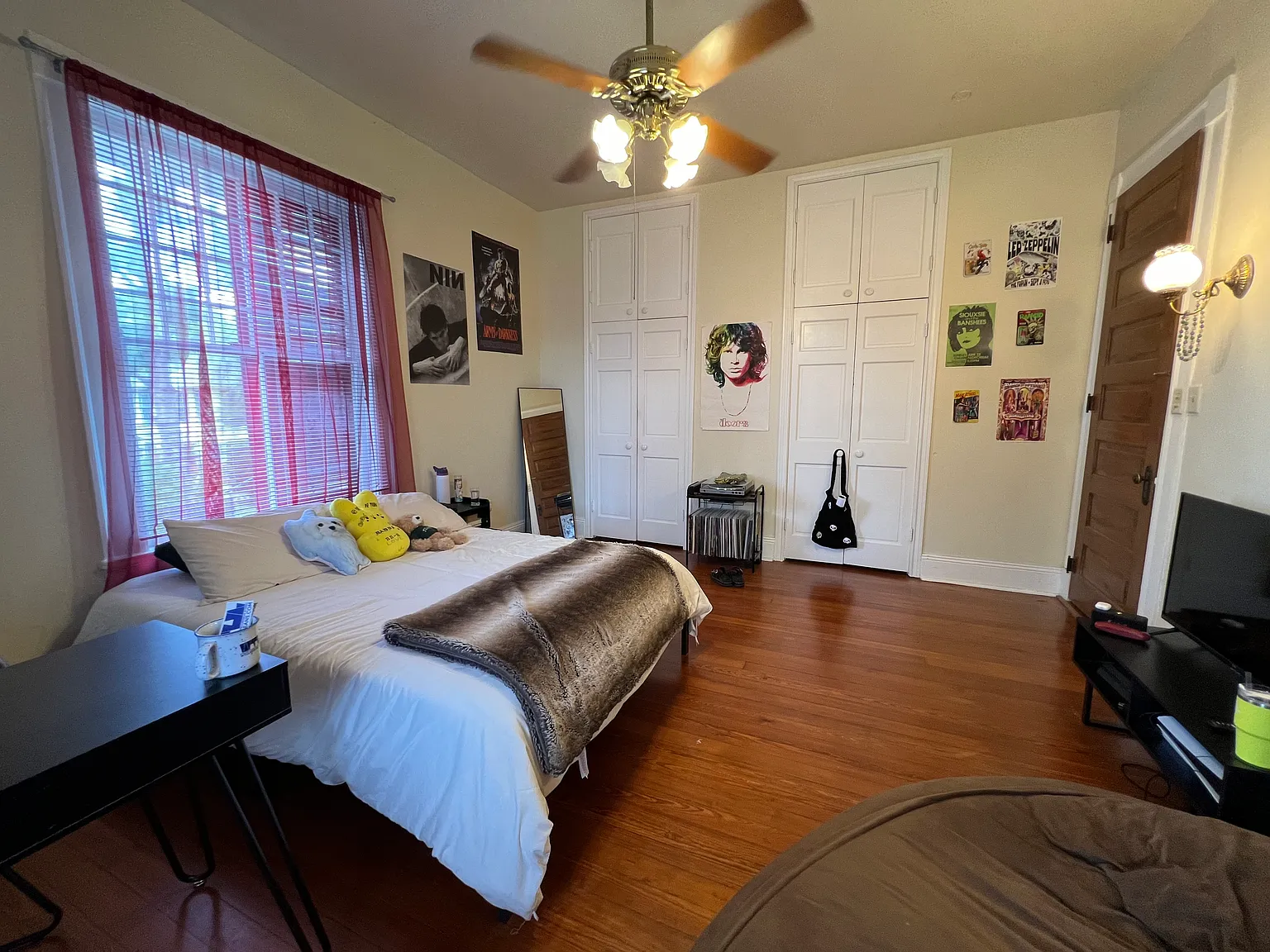 5 bed, 2974 sqft, $2,800 — Photo 3