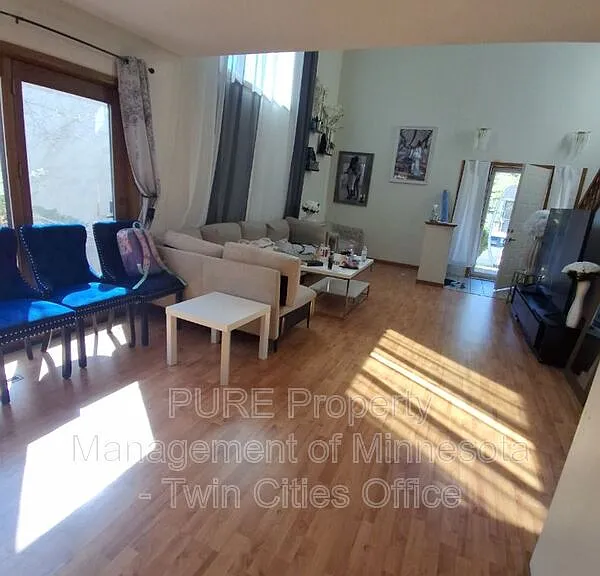 3106 Innsbruck Dr — Photo 1