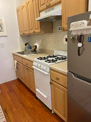 Rented by PennApts | media 23