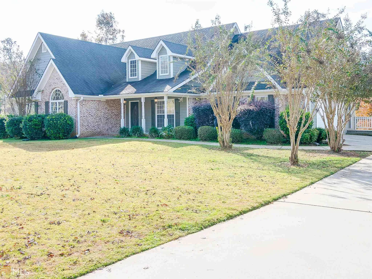2145 Post Oak Ct photo 1