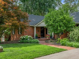 561 Albany Rd, Lexington, KY 40502