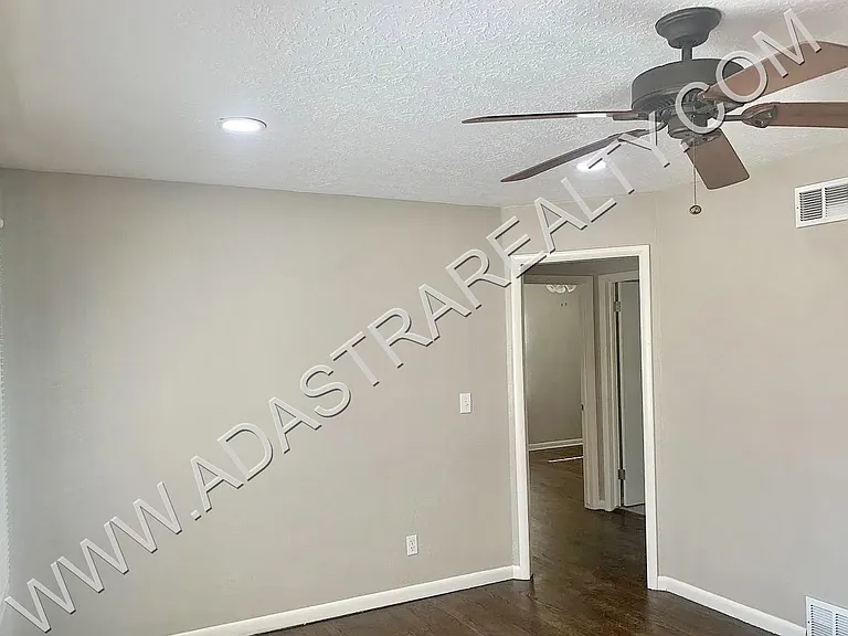 6200 Northern Ave — Photo 5