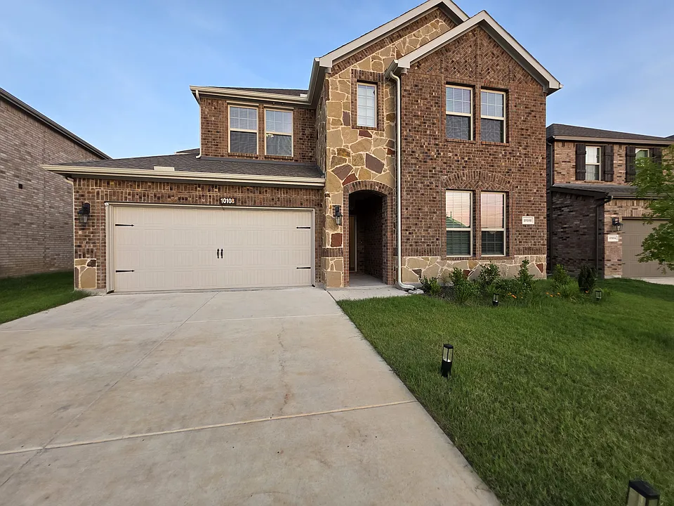 10108 Boxwood Way