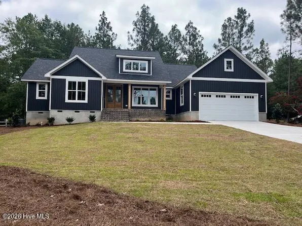 129 Sunset Way, Seven Lakes, NC 27376