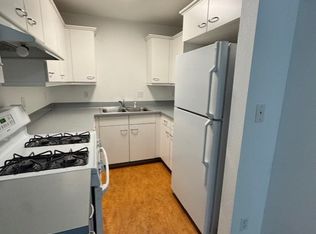 2552 NW Vaughn St Unit A, Portland, OR 97210