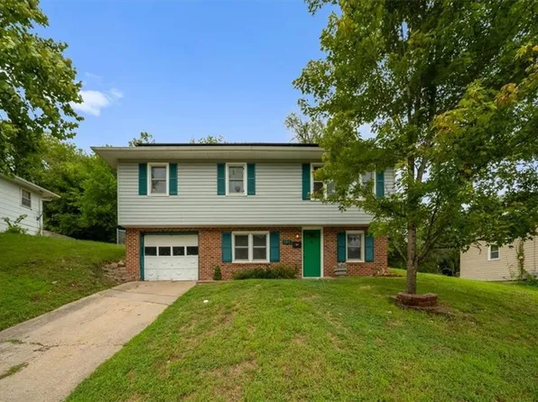 127 Collette St, Excelsior Springs, MO 64024