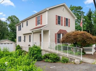 983 Valley Rd, Clifton, NJ 07013