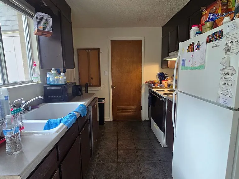317 Emery Dr #A — Photo 2