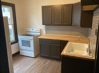 2222 W Scott St, Milwaukee, WI 53204