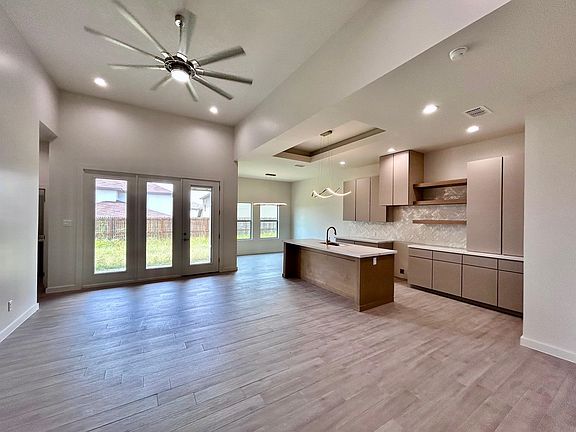 2nd image of 5534 Marble Falls St