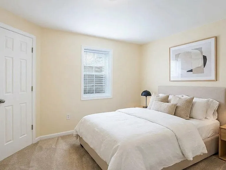 12936 Crews Ct — Photo 20