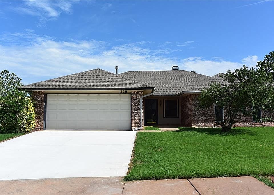 1st image of 1100 Briar Bend Trl
