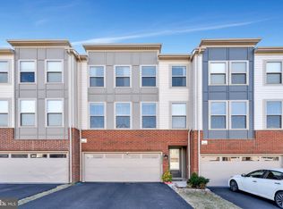 42353 Alder Forest Ter, Sterling, VA 20166