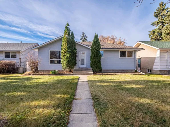 12412 134th St NW, Edmonton, AB T5L 1V2