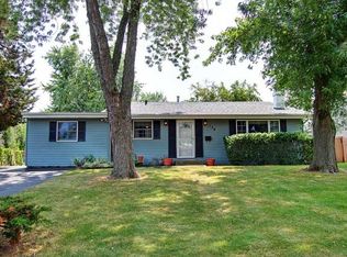 158 Madera Cir, Carpentersville, IL 60110