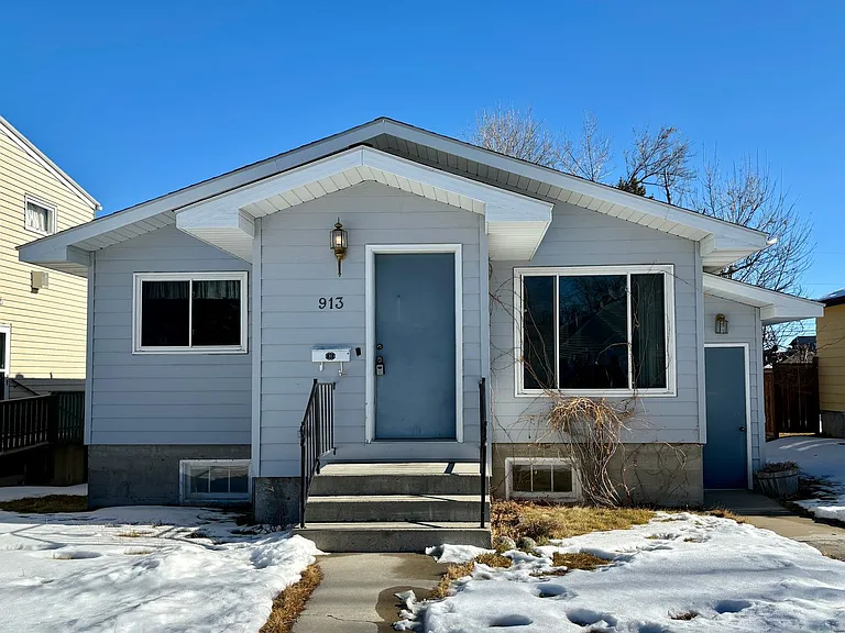 913 N. Park Ave — Photo 1