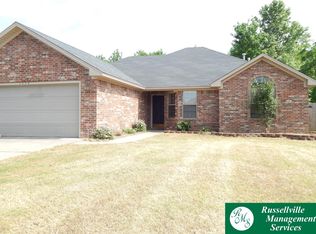 2004 E 22nd St, Russellville, AR 72802