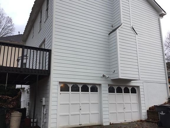 2nd image of 4026 Vicksburg Dr
