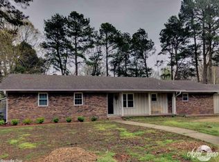 213 Branch St, Lonoke, AR 72086