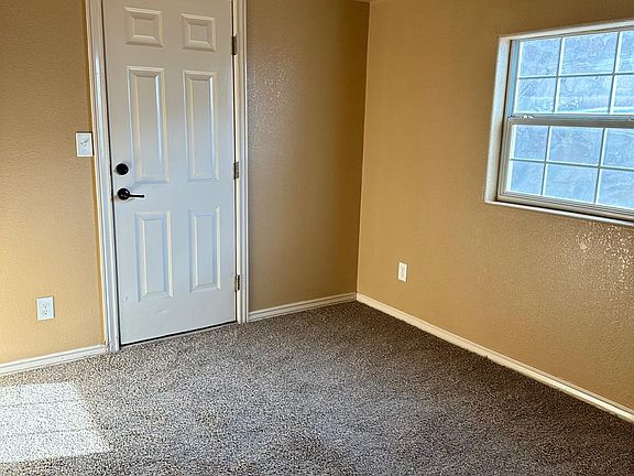 4th image of 5884 Batiste Ln