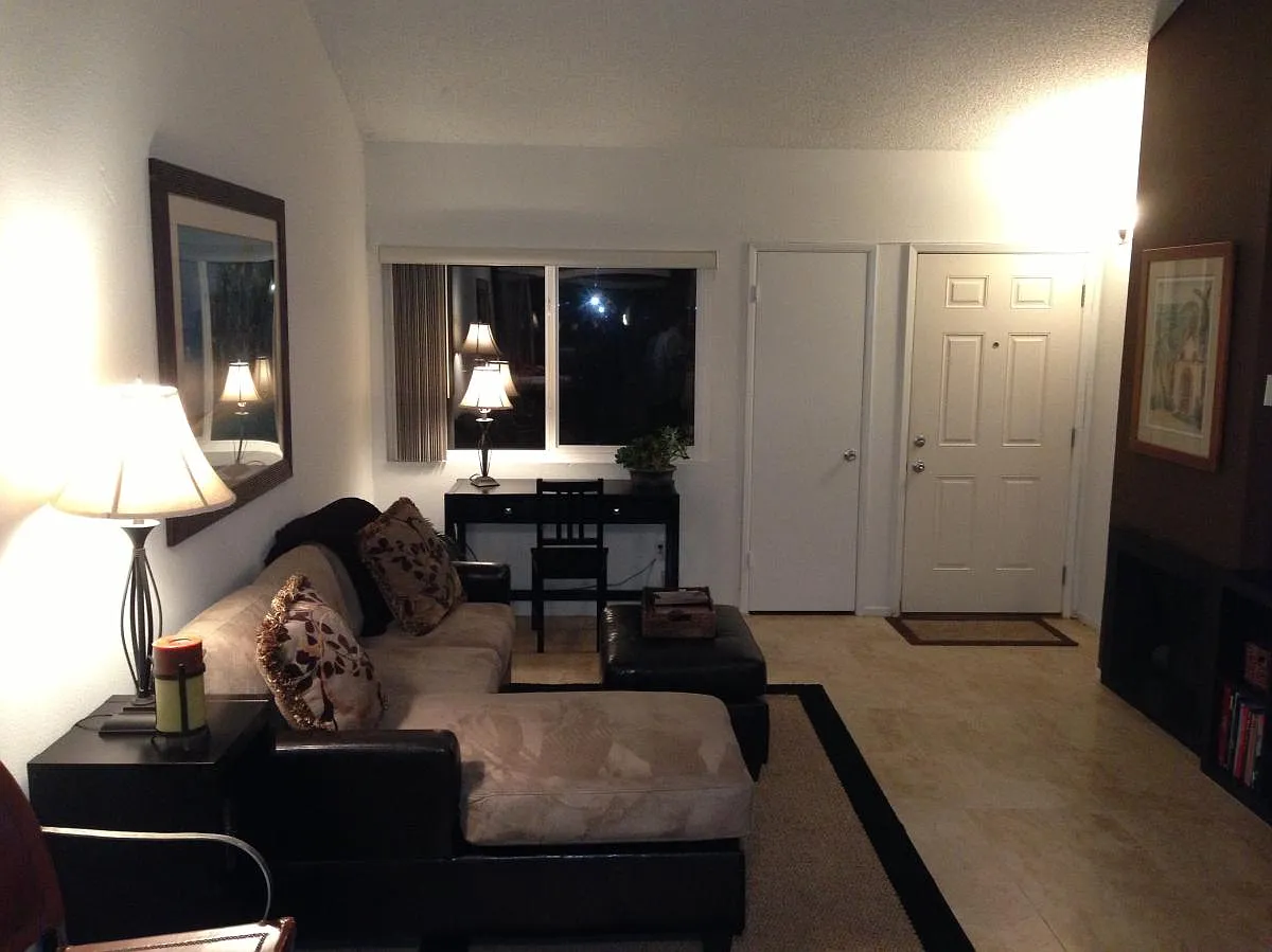 Living Rm/Fireplace - 19131 Florida St
