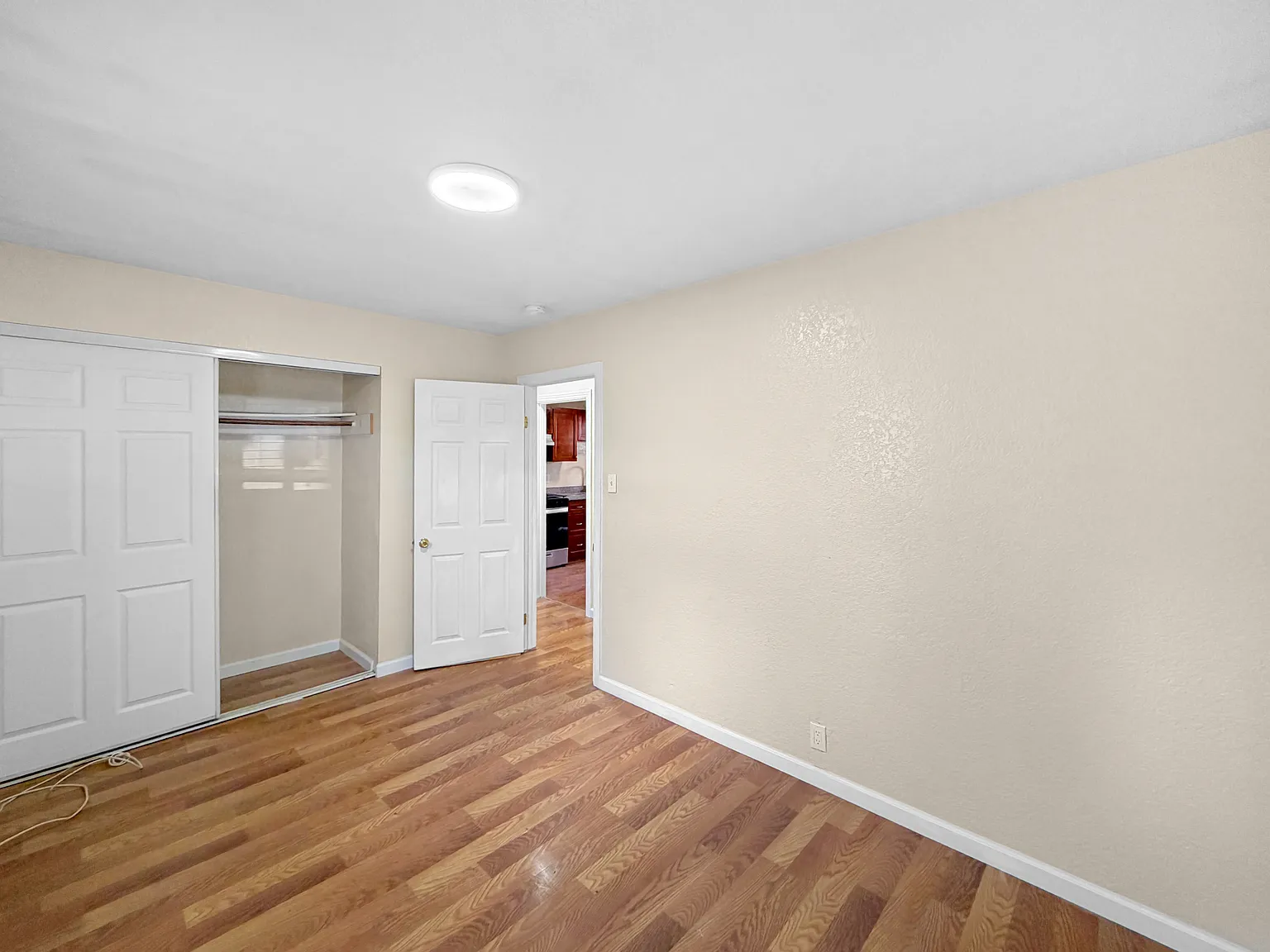 15071 Robin St — Photo 3