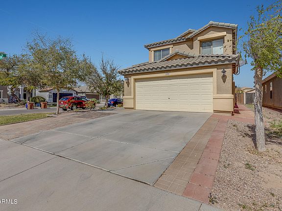 4th image of 348 E Daniella Dr