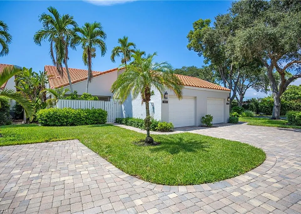 857 Reef Point Cir