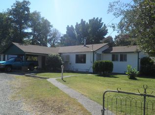 1745 Shasta St, Anderson, CA 96007