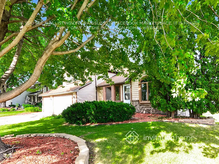 15684 Cumberland Ave W — Photo 5