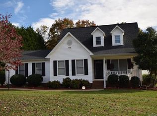 2557 Goldrush Dr, Lincolnton, NC 28092