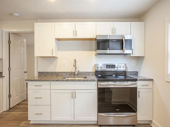 New granite counter tops