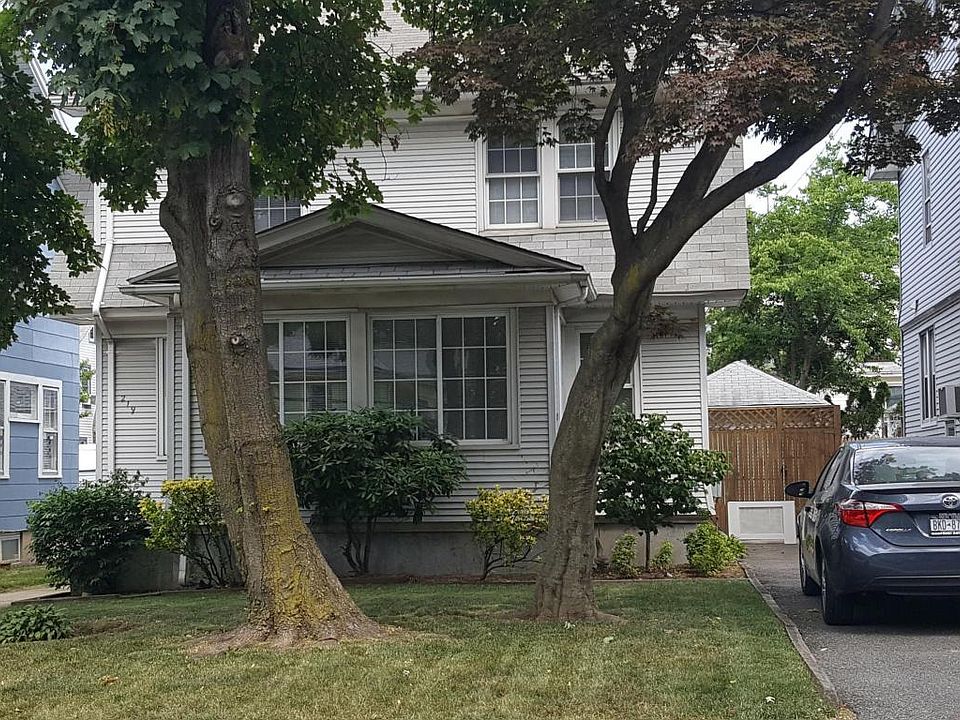 1st image of 219 Davis Ave