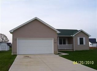 106 Apollo Dr, Elyria, OH 44035