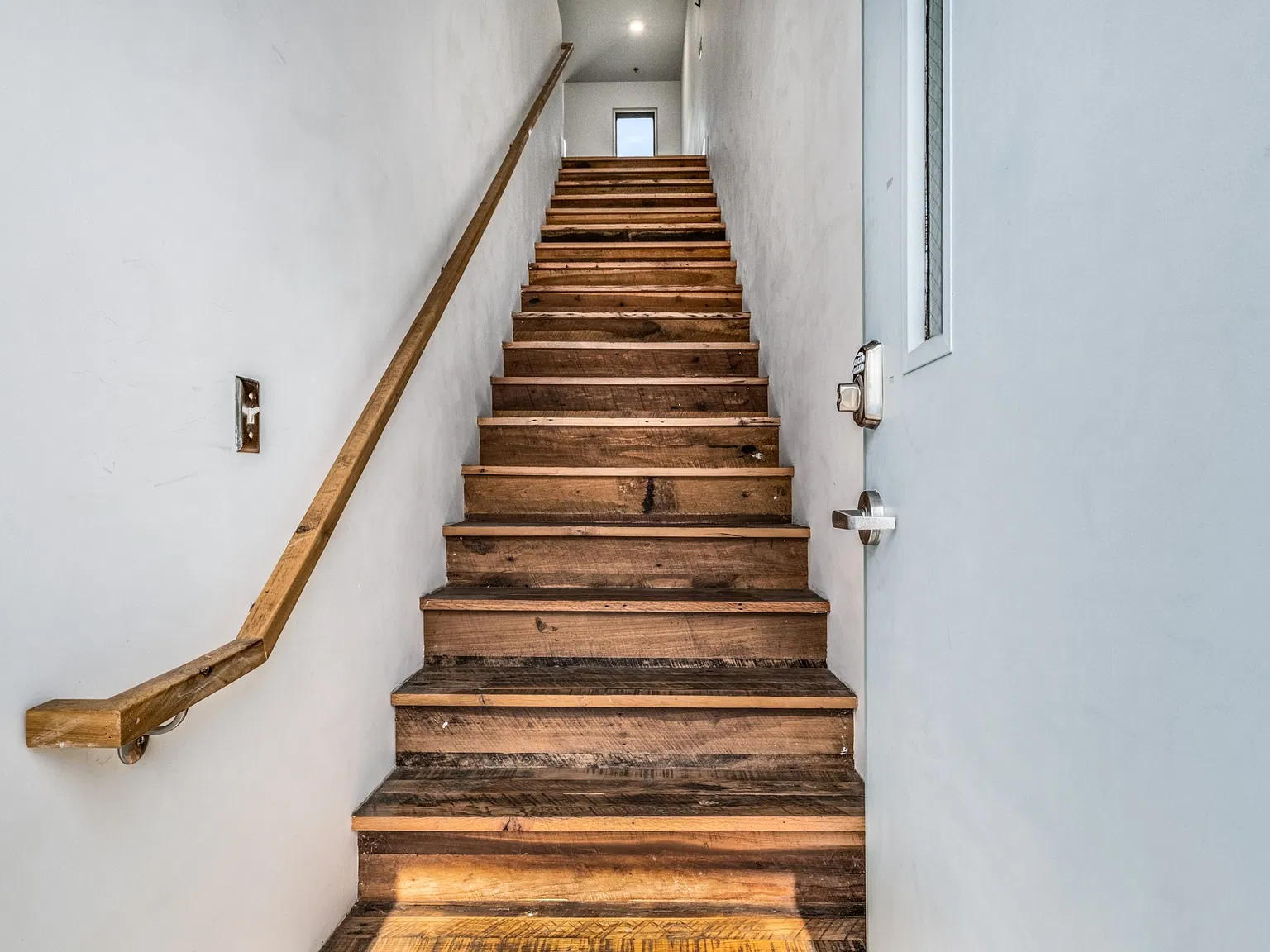 2 bed, 2.0 bath, 1318 sqft, $2,500 — Photo 4