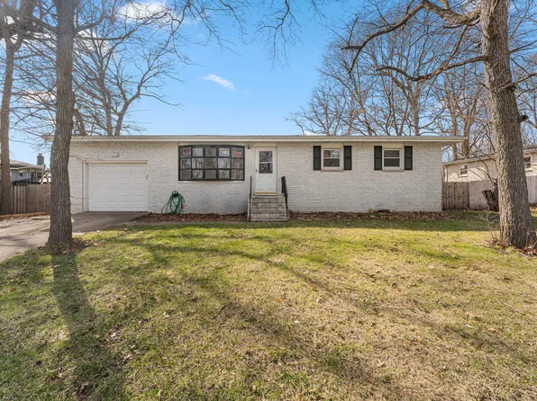 2334 Venus St, Portage, IN 46368