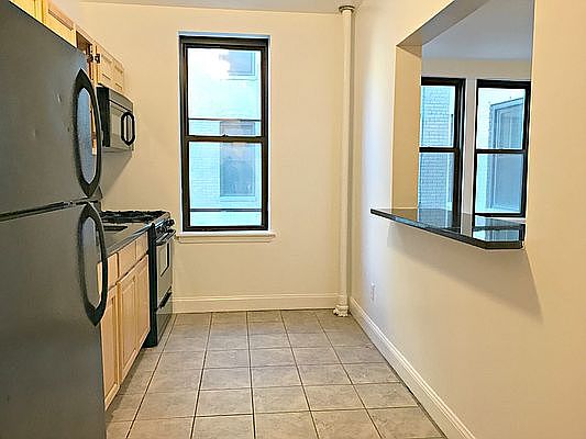 1st image of 486 Brooklyn Ave #L4