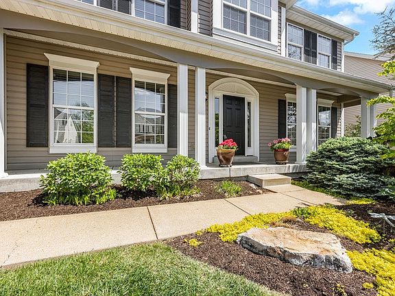 2nd image of 3047 Windsor Point Dr
