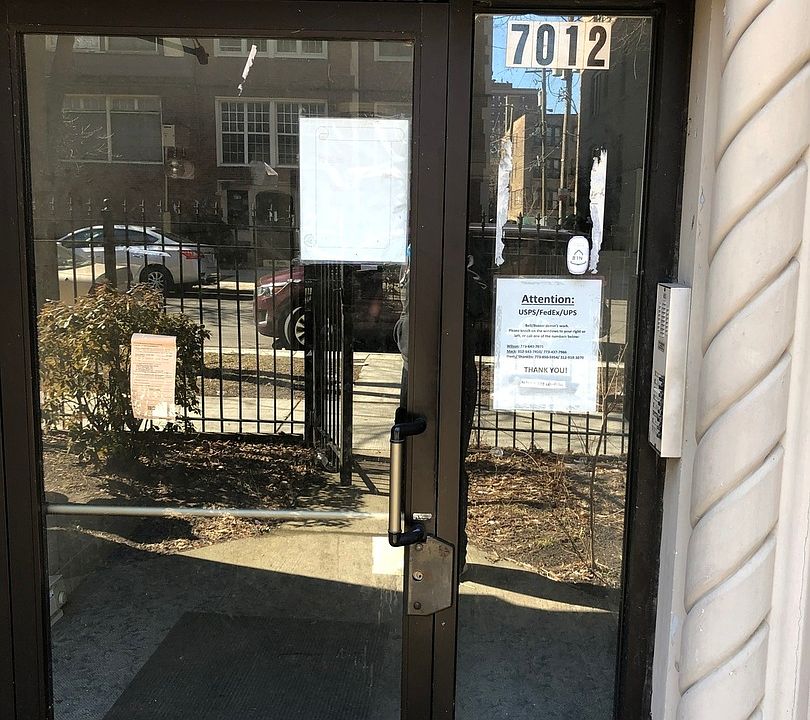 1st image of 7012 S Paxton Ave APT 3-S