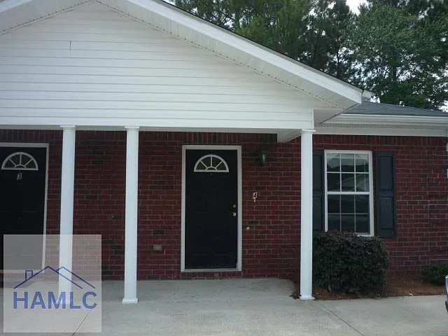 1113-12 Kelly Dr
