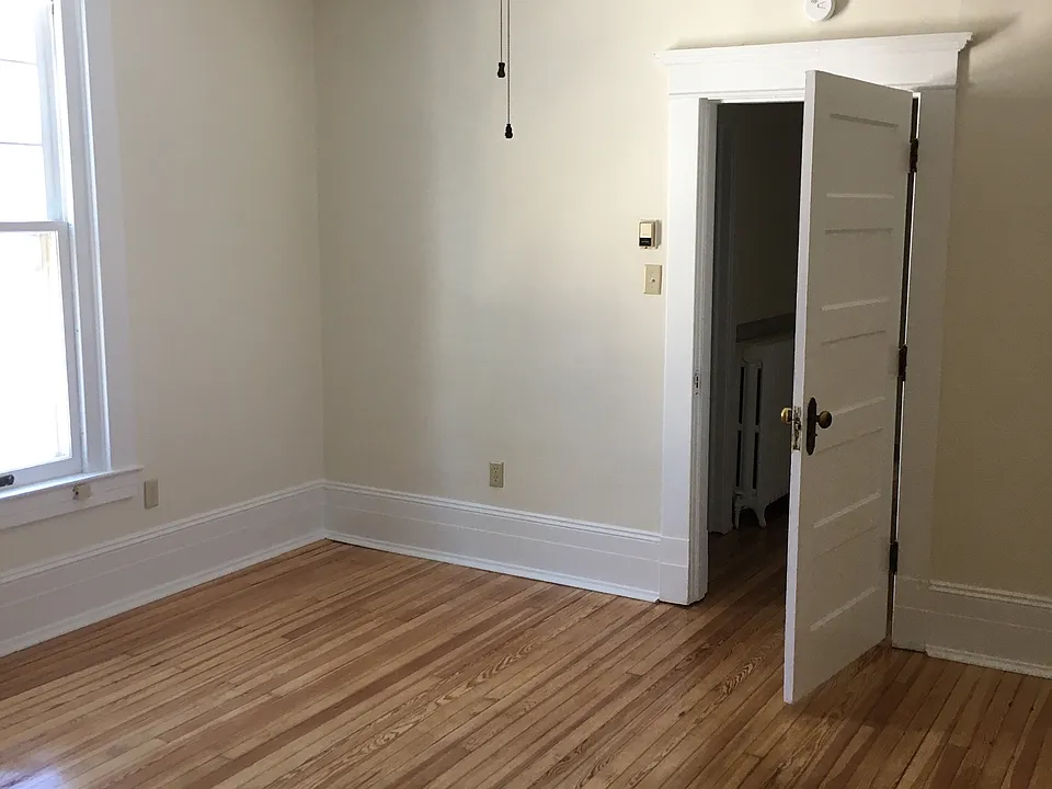 124 N Grant St #2B