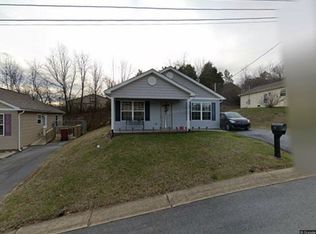 141 Monarch Ct #141, Johnson City, TN 37601